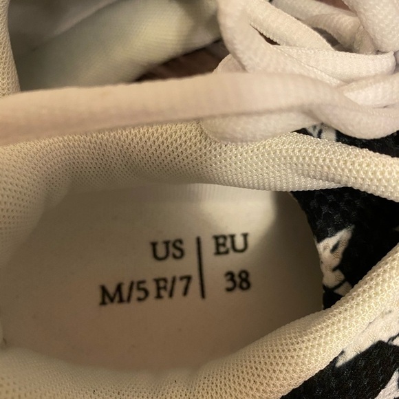 Thin Blue Line shoes size 7 - Picture 5 of 6